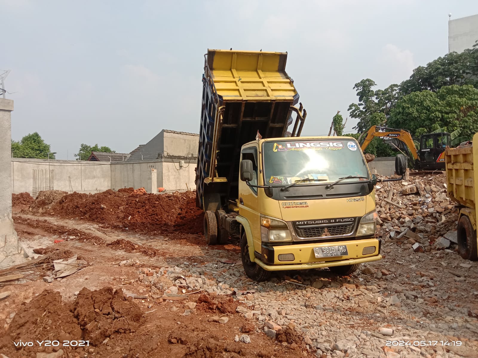 Bagaimana Memilih Kontraktor Jasa Urugan Tanah yang Terpercaya?