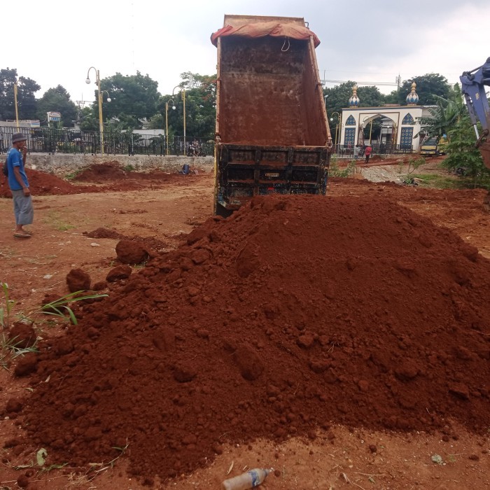 Bagaimana Cara Menjaga Kualitas Hasil dalam Jasa Urugan Tanah?