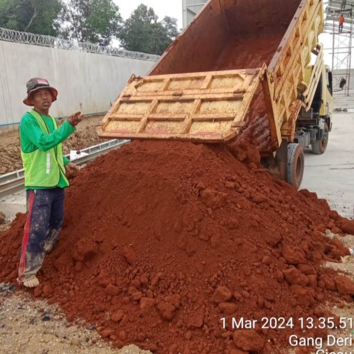 Mengapa Jasa Urugan Tanah Sangat Diperlukan dalam Proyek Infrastruktur?