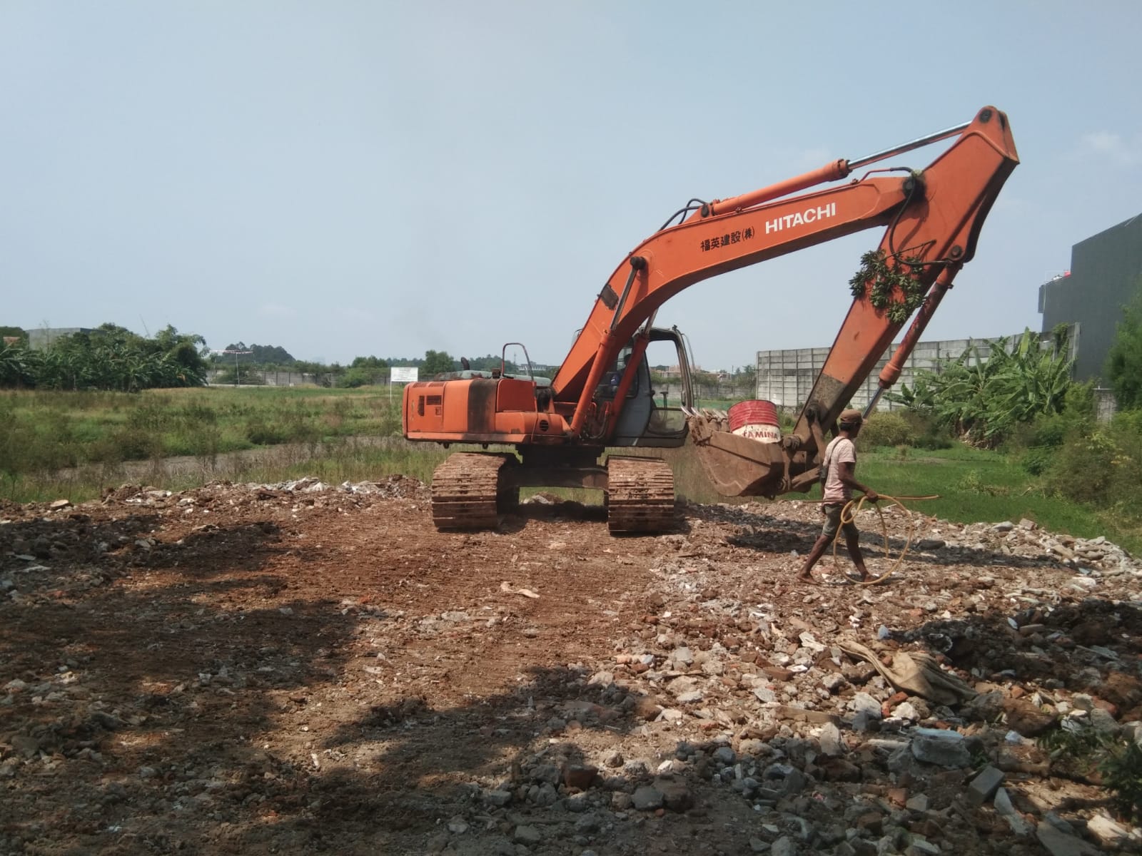 Panduan Lengkap Memilih Jasa Cut and Fill Tanah di Jakarta Barat: Berikan Keamanan dan Kualitas Terbaik untuk Proyek Konstruksi Anda